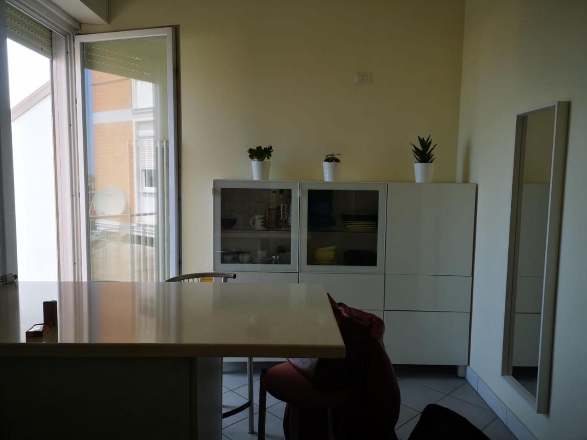 Appartamento Sopra Il Mare Civitanova Marche Bagian luar foto