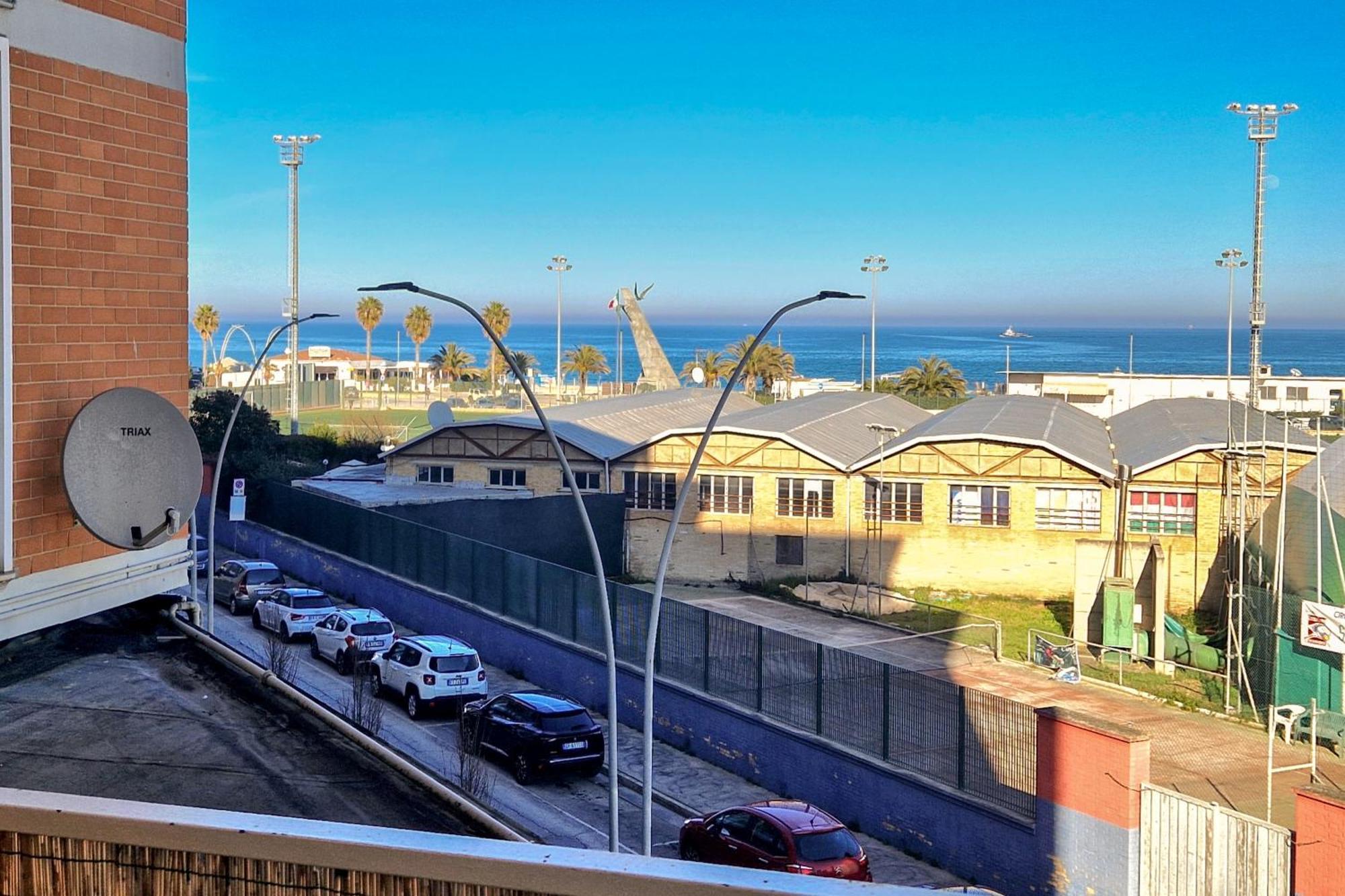 Appartamento Sopra Il Mare Civitanova Marche Bagian luar foto